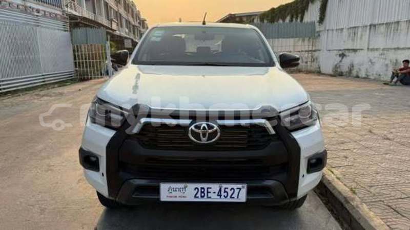 Big with watermark toyota rav4 svay rieng province bavet 9933