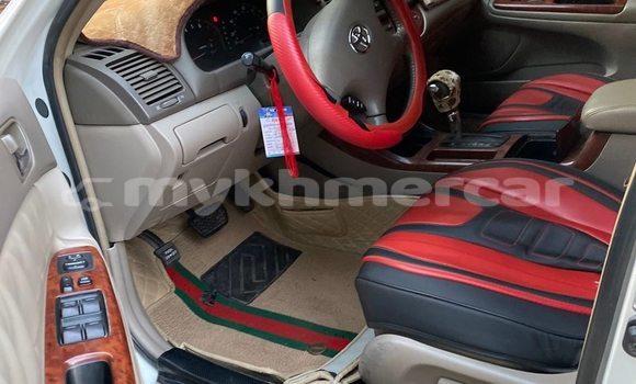 Buy Used Toyota Corolla White Car in Phnom Penh in Phnom Penh Buy Used Toyota Corolla White Car in Phnom Penh in Phnom Penh