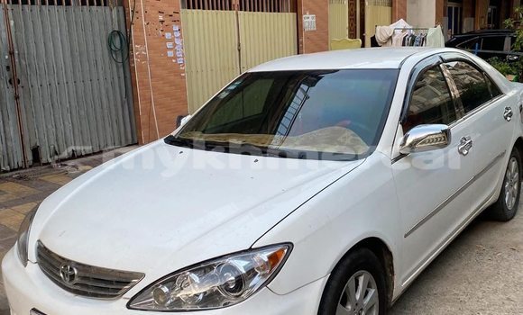Buy Used Toyota Corolla White Car in Phnom Penh in Phnom Penh Buy Used Toyota Corolla White Car in Phnom Penh in Phnom Penh