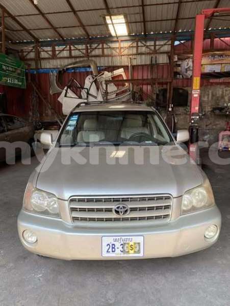Big with watermark toyota highlander phnom penh phnom penh 9942