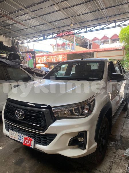 Big with watermark toyota hilux phnom penh phnom penh 9945