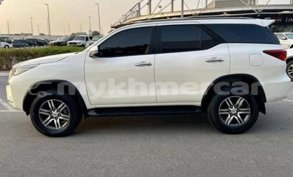 ទិញ បានប្រើ Toyota Fortuner White ឡាន} ក្នុង Phnom Penh ក្នុង Phnom Penh ទិញ បានប្រើ Toyota Fortuner White ឡាន} ក្នុង Phnom Penh ក្នុង Phnom Penh