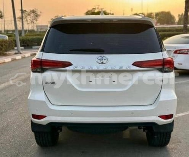 Big with watermark toyota fortuner phnom penh phnom penh 9947