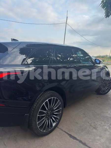 Big with watermark range rover evoque ratanakiri province banlung 9948