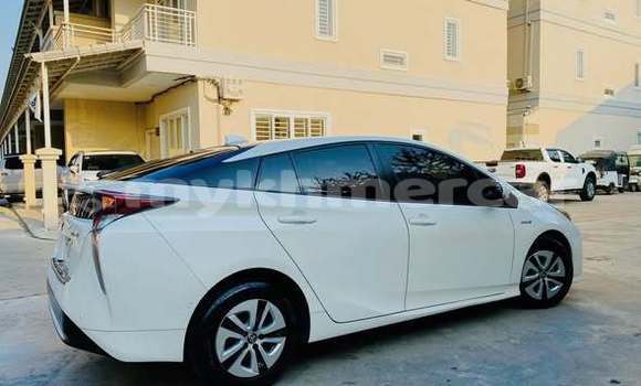 Buy Used Toyota Prius Other Car in Bavet in Svay Rieng Province