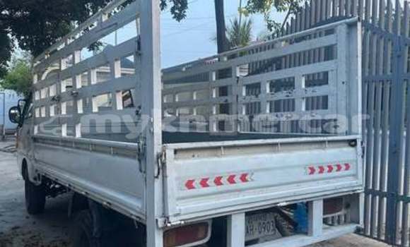 Buy Used Hyundai Pony Other Car in Bavet in Svay Rieng Province Buy Used Hyundai Pony Other Car in Bavet in Svay Rieng Province