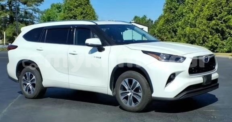 Big with watermark toyota highlander phnom penh phnom penh 9956