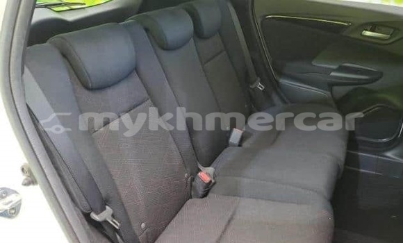 Buy Used Honda FIT White Car in Phnom Penh in Phnom Penh Buy Used Honda FIT White Car in Phnom Penh in Phnom Penh