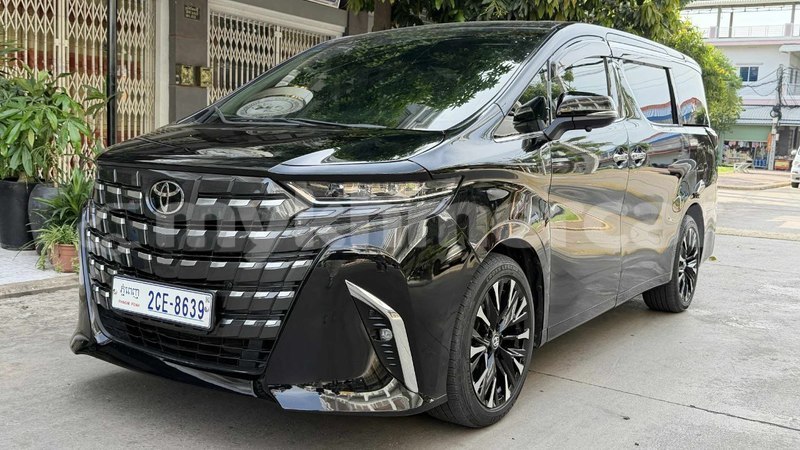 Big with watermark toyota alphard phnom penh phnom penh 9962