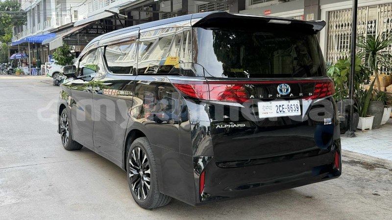 Big with watermark toyota alphard phnom penh phnom penh 9962