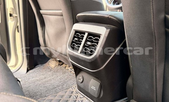 Buy Used Ford Windstar White Car in Phnom Penh in Phnom Penh Buy Used Ford Windstar White Car in Phnom Penh in Phnom Penh