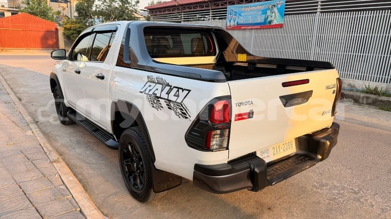 Big with watermark toyota hilux phnom penh phnom penh 9974