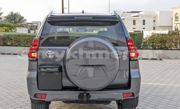 Acheter Occasion Voiture Toyota Land Cruiser Prado Blanc à Phnom Penh, Phnom Penh Acheter Occasion Voiture Toyota Land Cruiser Prado Blanc à Phnom Penh, Phnom Penh