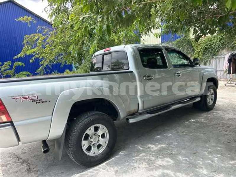 Big with watermark toyota rav4 svay rieng province bavet 9987
