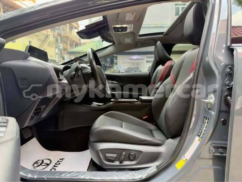 Big with watermark toyota prius svay rieng province bavet 9989