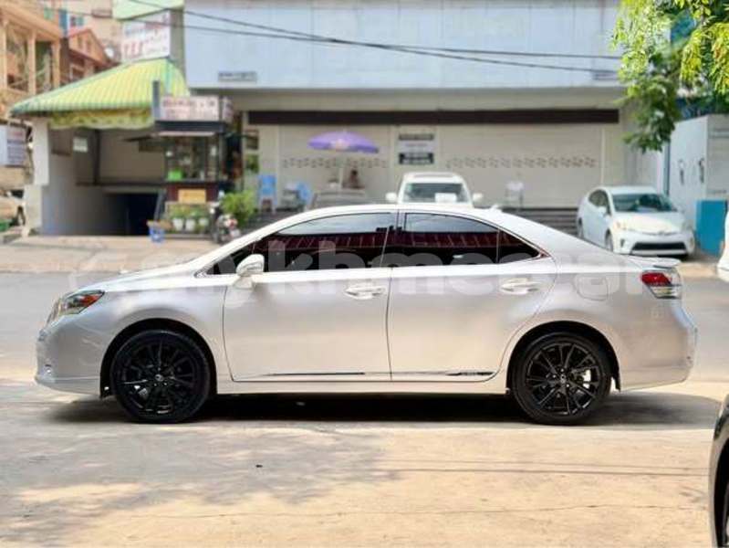 Big with watermark lexus es svay rieng province bavet 9992