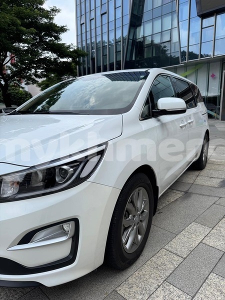 Big with watermark kia carnival phnom penh phnom penh 9998