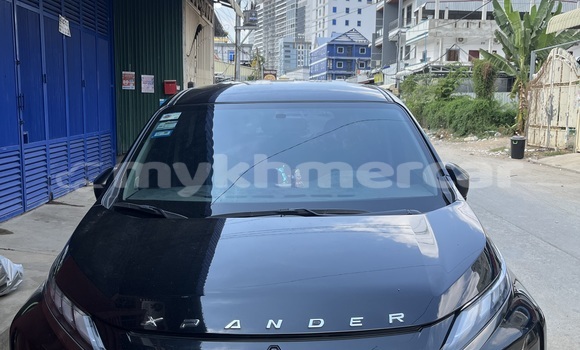Buy Used Mitsubishi Xpander Black Car in Poipet in Banteay Meanchey Province