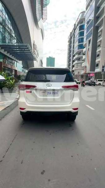 Big with watermark toyota fortuner svay rieng province bavet 10022