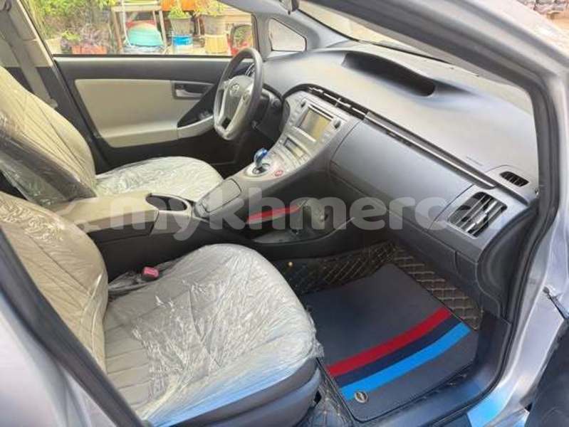 Big with watermark toyota prius prey veng province prey veng 10024