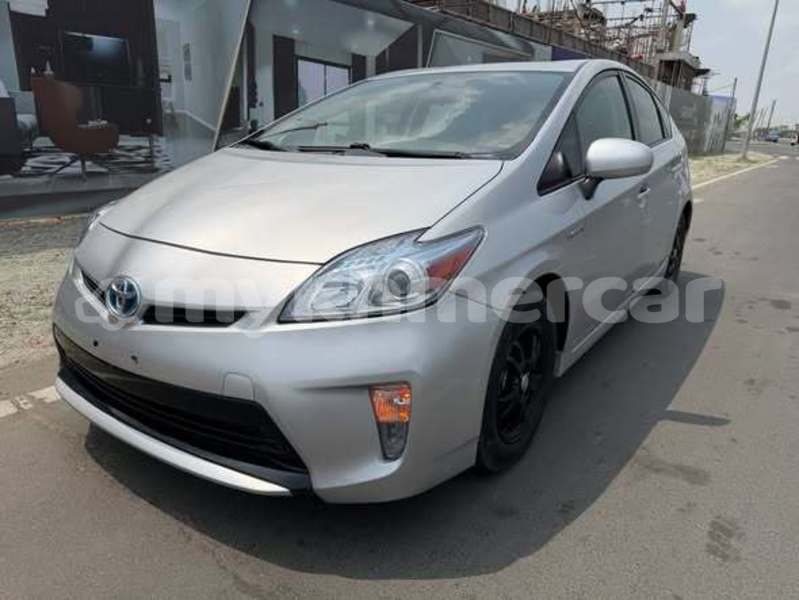 Big with watermark toyota prius prey veng province prey veng 10024
