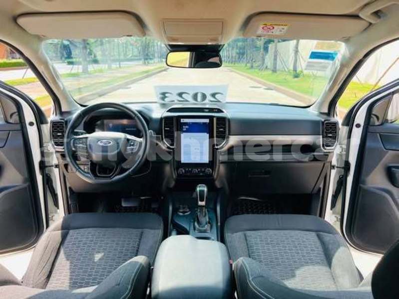 Big with watermark ford taurus x svay rieng province bavet 10031
