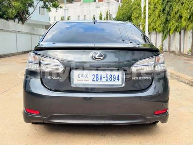 Big with watermark toyota c hr svay rieng province bavet 10037