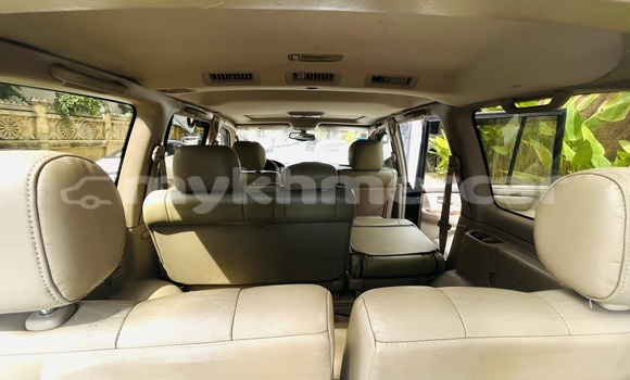 Buy Used Toyota Land Cruiser Black Car in Phnom Penh in Phnom Penh Buy Used Toyota Land Cruiser Black Car in Phnom Penh in Phnom Penh