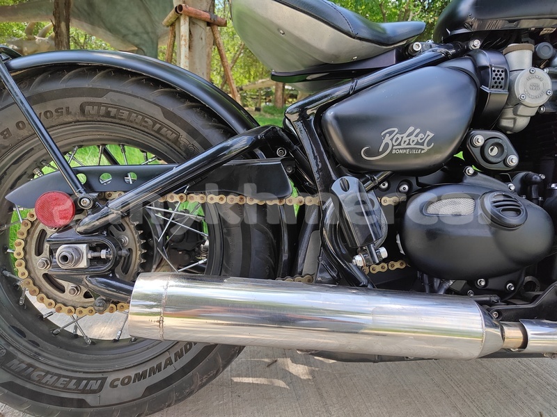 Big with watermark triumph bonneville phnom penh phnom penh 10044