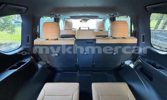 Buy Used Lexus LX White Car in Phnom Penh in Phnom Penh Buy Used Lexus LX White Car in Phnom Penh in Phnom Penh