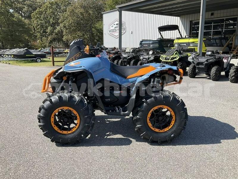 Big with watermark yamaha tmax prey veng province neak leung 10046