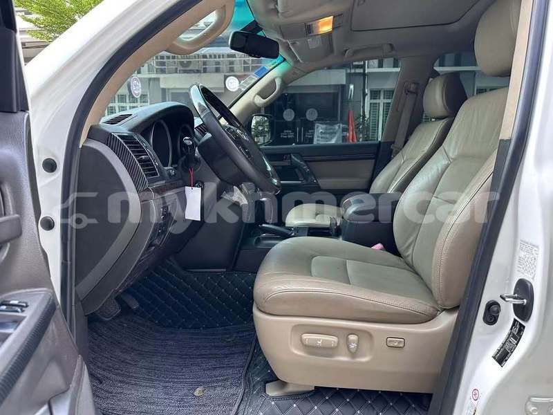 Big with watermark toyota land cruiser prado svay rieng province bavet 10048