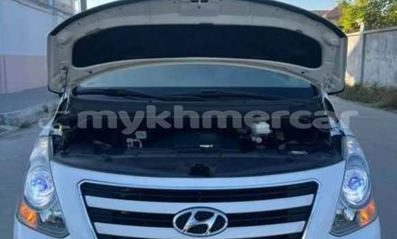 Buy Used Hyundai H1 Other Car in Bavet in Svay Rieng Province Buy Used Hyundai H1 Other Car in Bavet in Svay Rieng Province