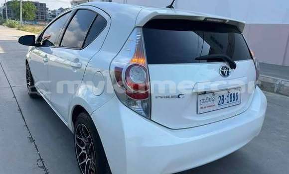 Buy Used Toyota Prius Other Car in Bavet in Svay Rieng Province Buy Used Toyota Prius Other Car in Bavet in Svay Rieng Province