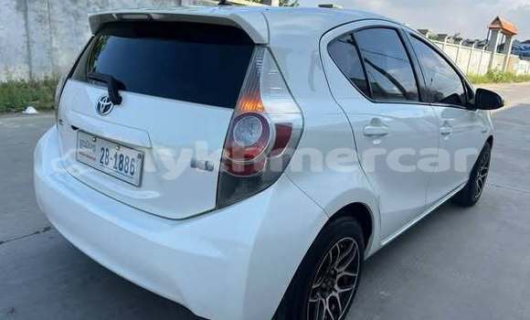 Buy Used Toyota Prius Other Car in Bavet in Svay Rieng Province Buy Used Toyota Prius Other Car in Bavet in Svay Rieng Province