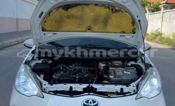 Buy Used Toyota Prius Other Car in Bavet in Svay Rieng Province Buy Used Toyota Prius Other Car in Bavet in Svay Rieng Province