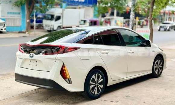 Buy Used Toyota Prius Other Car in Bavet in Svay Rieng Province Buy Used Toyota Prius Other Car in Bavet in Svay Rieng Province