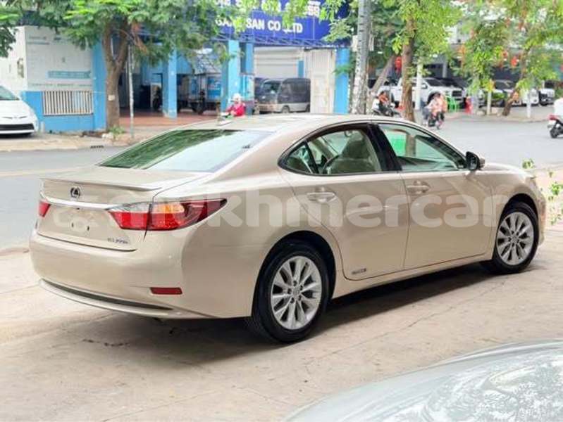 Big with watermark lexus es svay rieng province bavet 10062