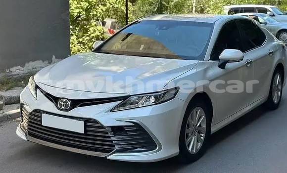 Buy Used Toyota Camry White Car in Phnom Penh in Phnom Penh Buy Used Toyota Camry White Car in Phnom Penh in Phnom Penh