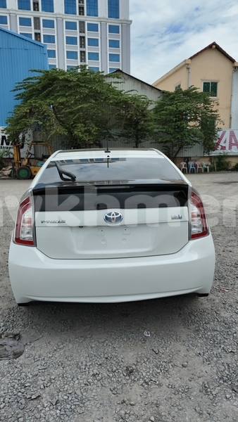 Big with watermark toyota prius phnom penh phnom penh 10080
