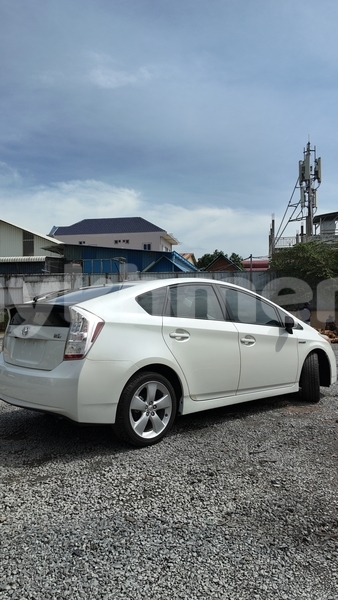 Big with watermark toyota prius phnom penh phnom penh 10082