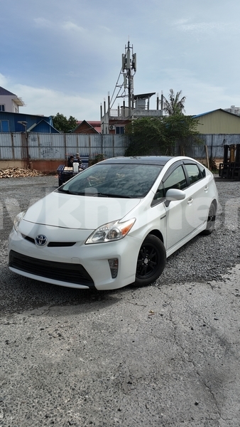 Big with watermark toyota prius phnom penh phnom penh 10083