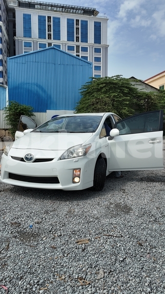 Big with watermark toyota prius phnom penh phnom penh 10083