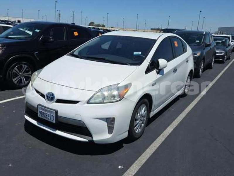 Big with watermark toyota prius svay rieng province bavet 10105