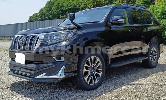 Buy Used Toyota Land Cruiser Prado Black Car in Phnom Penh in Phnom Penh Buy Used Toyota Land Cruiser Prado Black Car in Phnom Penh in Phnom Penh