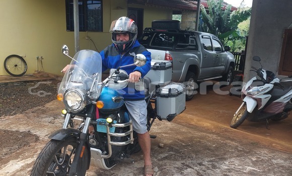 Buy Used Royal Enfield CLASSIC Blue Bike in Senmonorom in Mondulkiri Province Buy Used Royal Enfield CLASSIC Blue Bike in Senmonorom in Mondulkiri Province