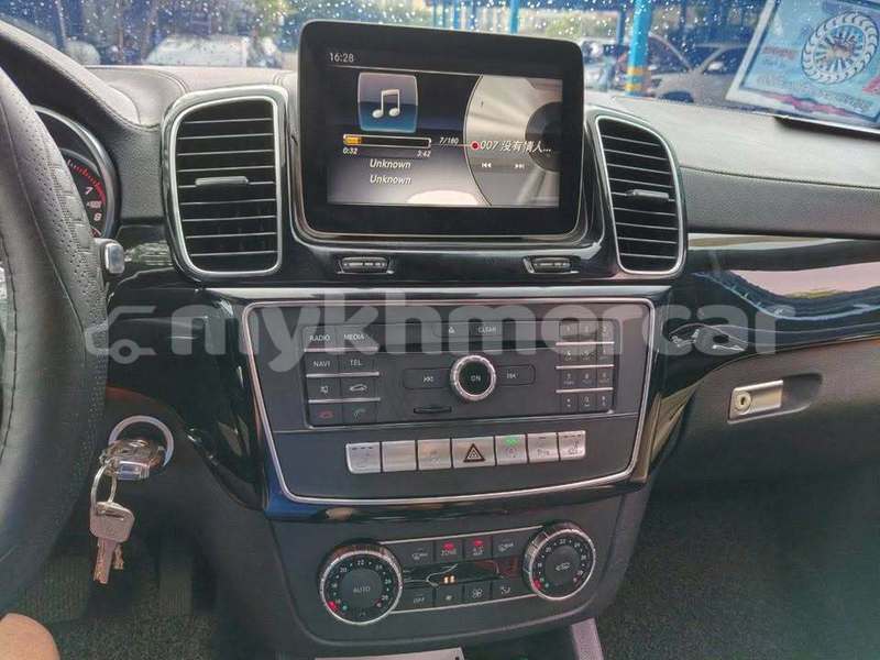 Big with watermark mercedes benz amg gle svay rieng province bavet 10135