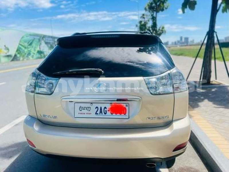 Big with watermark lexus es svay rieng province bavet 10138