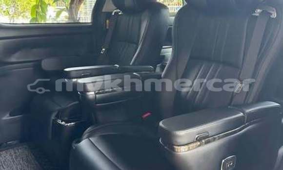 Buy Used Toyota Alphard Other Car in Bavet in Svay Rieng Province Buy Used Toyota Alphard Other Car in Bavet in Svay Rieng Province