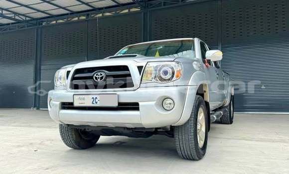 Buy Used Toyota Tacoma Other Car in Bavet in Svay Rieng Province